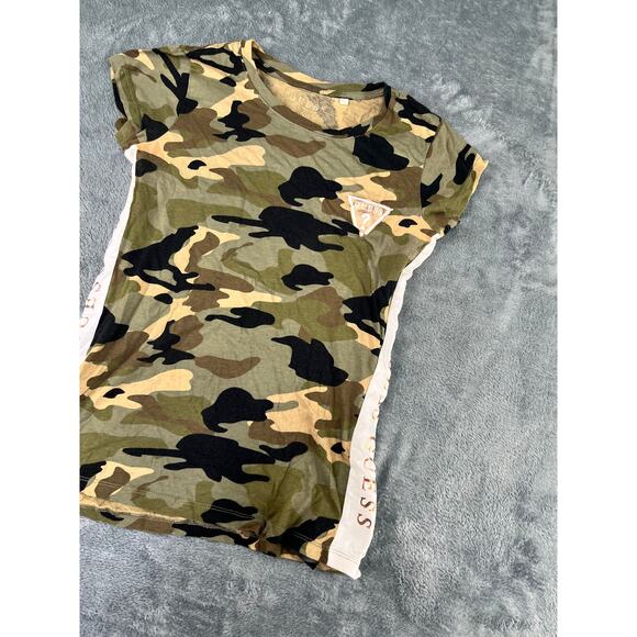 Junior's Guess Camouflage T-Shirt Size Medium Short Sleeve Camo Green - Exc - Picture 6 of 10